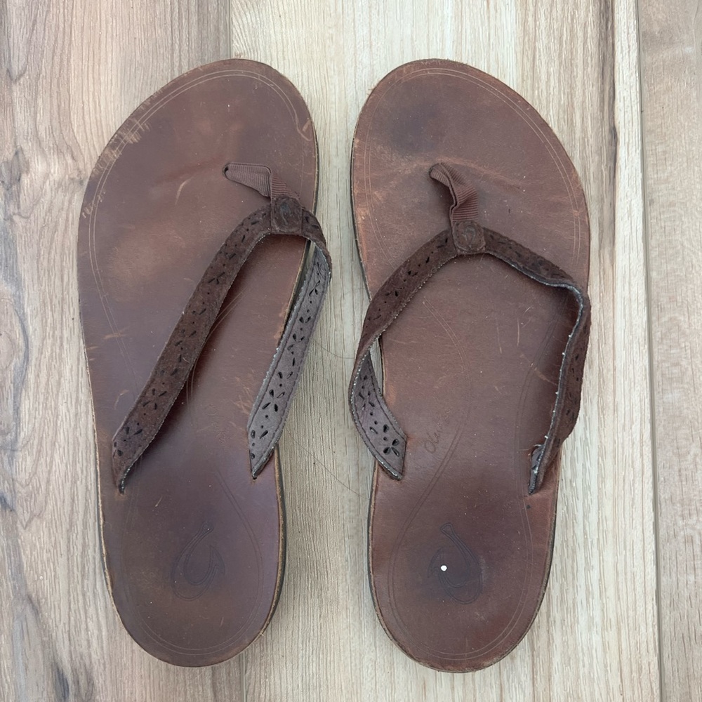 Olukai Leather Sandals